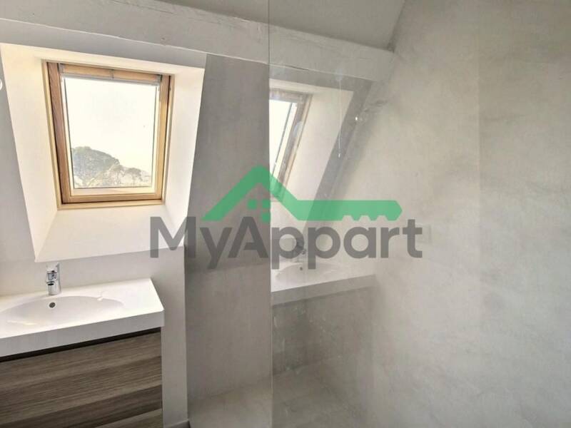 Maison à louer, 70m², MARSEILLE 10E