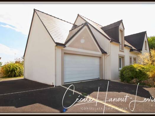 Maison à vendre 289 000 € 6 pièces 4 chambres 130 m² 777 m² de terrain Pleine-Fougères 35610