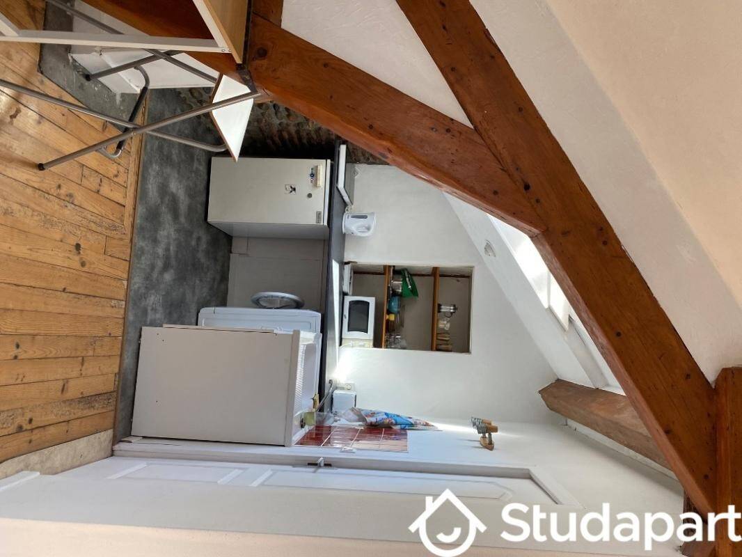 Maison à louer, 18m², PAU