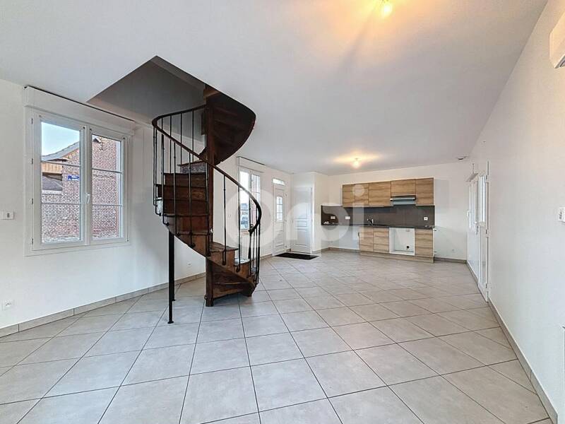 Maison à louer, 74m², BULLES