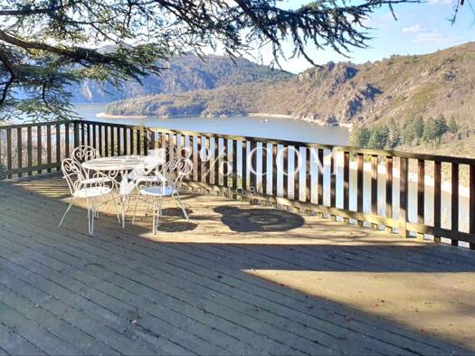 Maison à vendre 539 000 € 7 pièces 3 chambres 197 m² 1 200 m² de terrain Saint Victor Saint-Étienne 42230