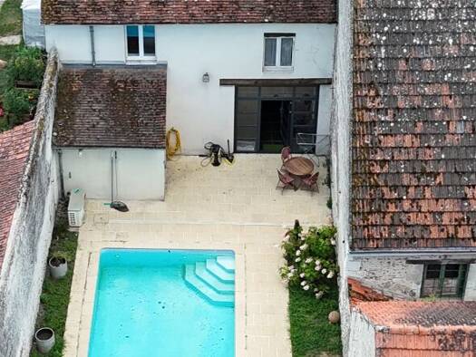 Maison à vendre 305 000 € 6 pièces 4 chambres 228 m² 350 m² de terrain Bourgeau Romorantin-Lanthenay 41200