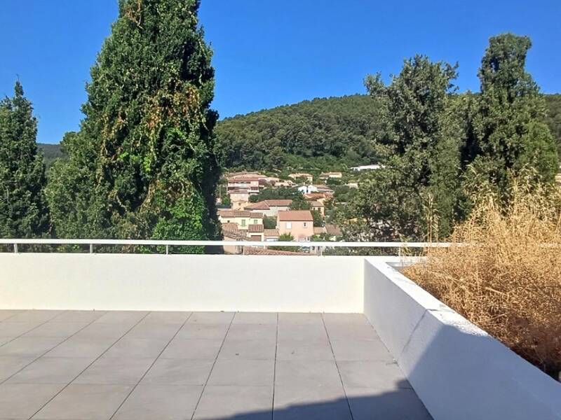 Maison à louer, 72m², SOLLIES PONT