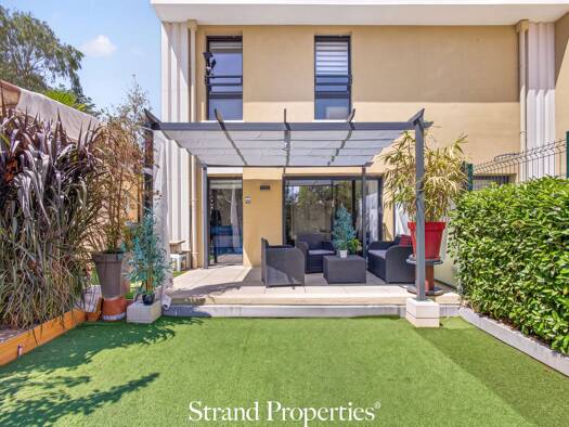 Duplex à vendre 475 000 € 3 pièces 2 chambres RDC Vallauris 06220