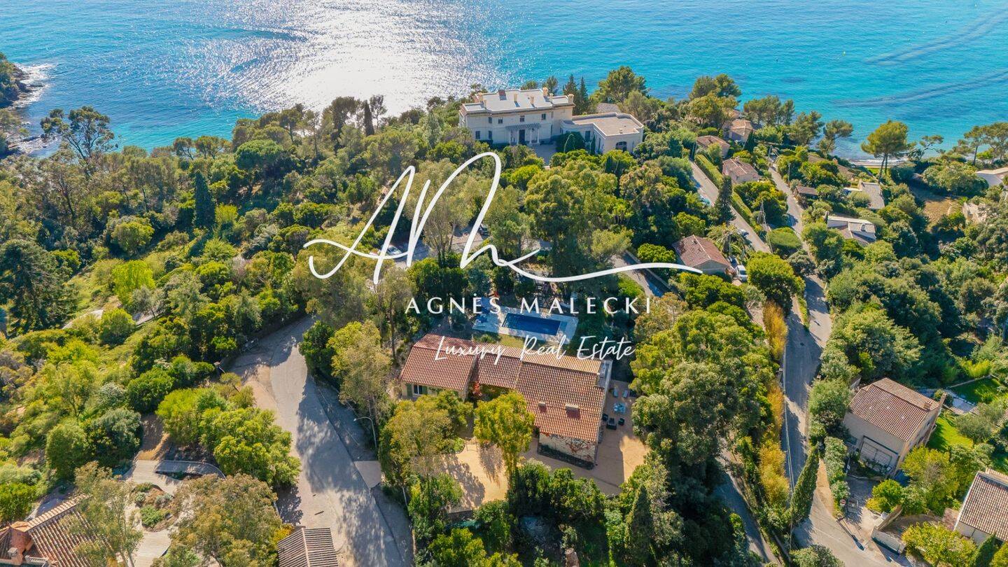Maison à vendre, 324m², RAYOL CANADEL SUR MER