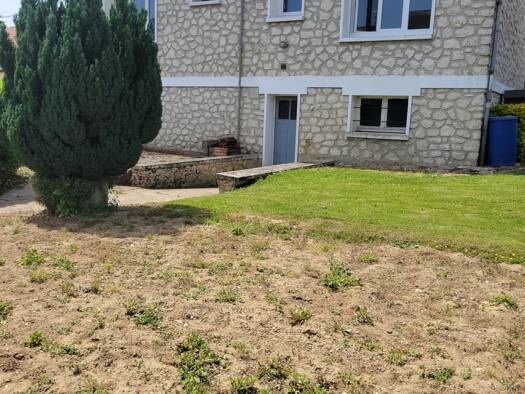 Maison à vendre 174 000 € 4 pièces 3 chambres 108 m² 1 060 m² de terrain Léchelle 77171