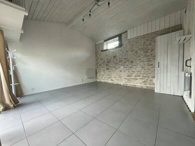 Maison à louer 730 € 2 pièces 1 chambre 61,1 m² Lamarque 33460