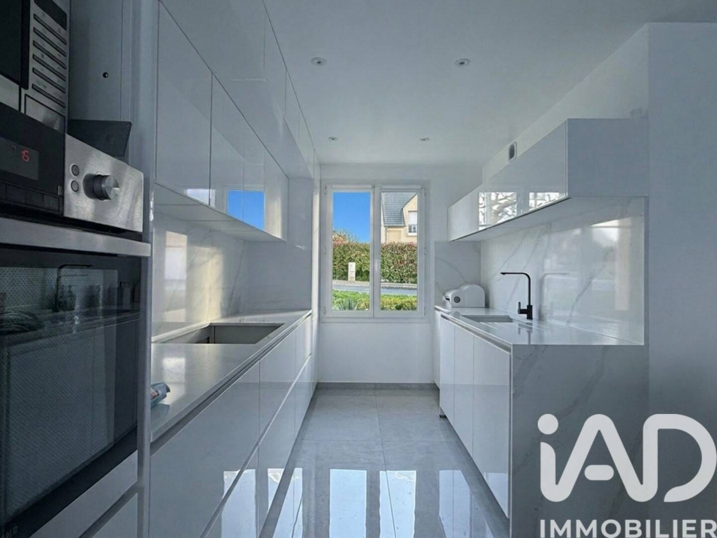 Maison à vendre, 105m², OZOUER LE VOULGIS