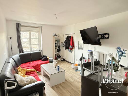 Appartement à vendre 131 000 € 3 pièces 2 chambres 64 m² Étage 2/3 Sarron Pont Sainte Maxence 60700