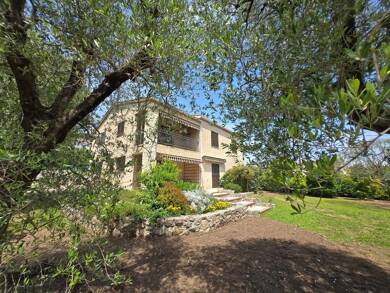 Villa à vendre 899 000 € 7 pièces 5 chambres 245 m² 1 500 m² de terrain Vallée Verte-Issarts-Vignasses Biot 06410