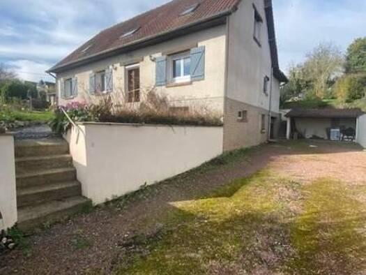 Maison à vendre 356 320 € 7 pièces 4 chambres 1 322 m² de terrain Yonval 80132