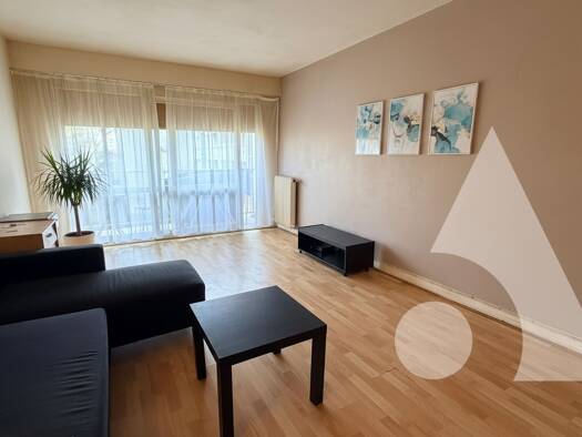 Appartement à vendre 139 000 € 3 pièces 2 chambres 62 m² Étage 1/4 Mousseau-Bonhomme en Pierre Évry-Courcouronnes 91000