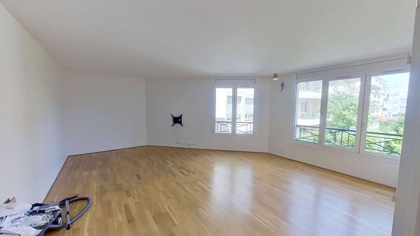 Maison à louer, 75m², COURBEVOIE