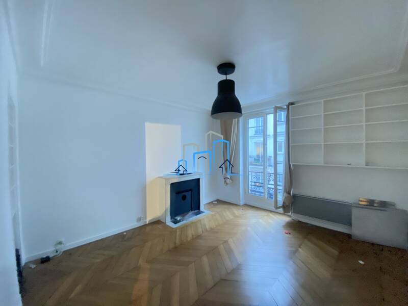 Maison à louer, 44m², PARIS 18E