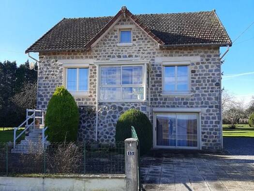 Maison à vendre 189 800 € 10 pièces 3 chambres 121 m² 5 051 m² de terrain Vicq-sur-Breuilh 87260