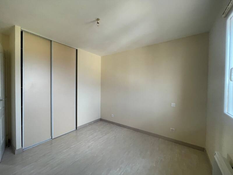 Maison à louer, 95m², SAINTES