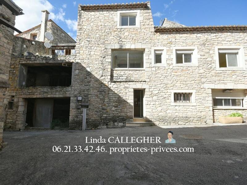 Maison à vendre, 149m², SAINT JEAN DE MARUEJOLS ET AVEJAN
