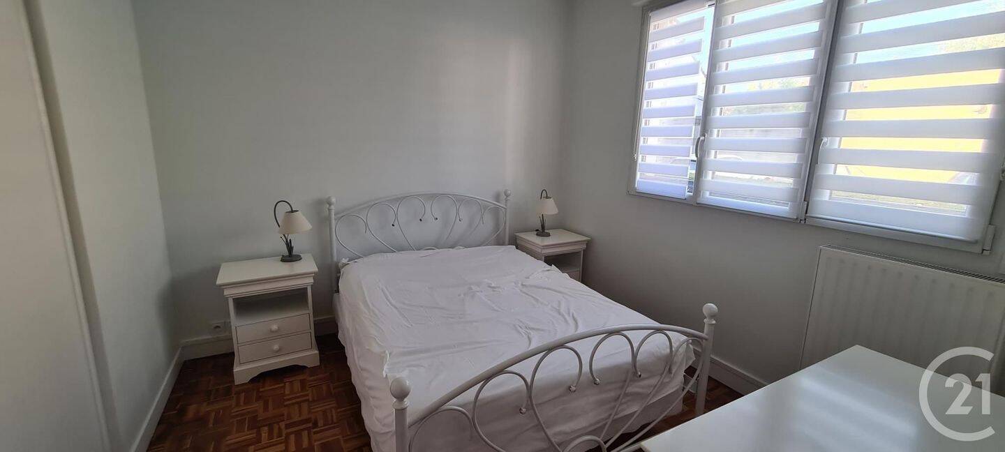 Maison à louer, 39m², SAINT MAUR DES FOSSES