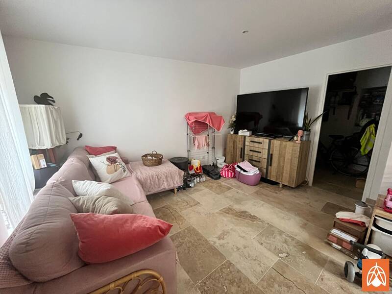 Maison à louer, 59m², EYGUIERES