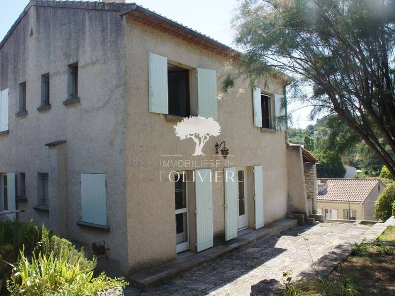 Maison à louer, 113m², APT