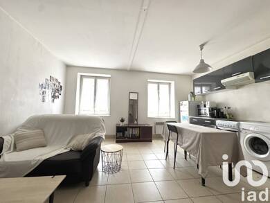 Appartement à vendre 140 000 € 1 pièce 33 m² Étage 2/3 Saint Clair- Quais du Rhône Caluire-et-Cuire 69300