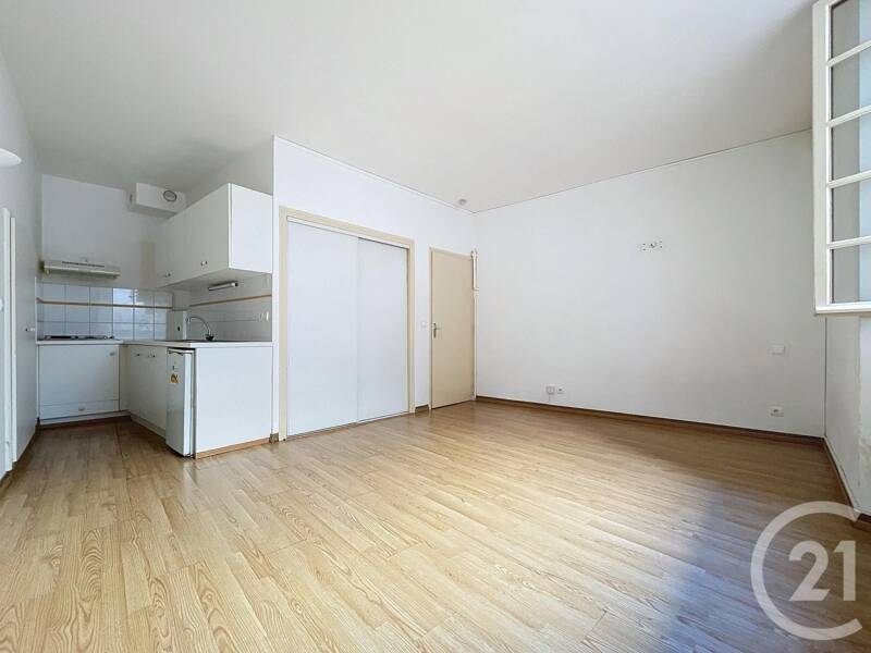 Maison à louer, 28m², BAGNOLS SUR CEZE