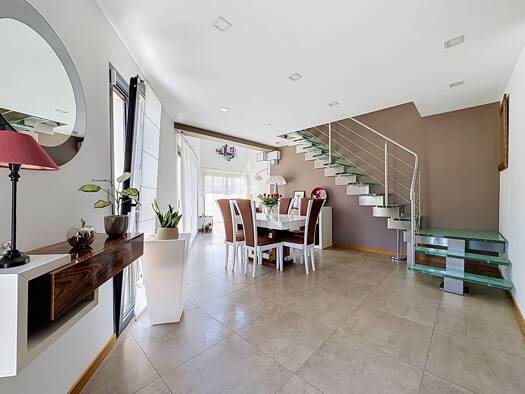 Maison à vendre 473 500 € 5 pièces 3 chambres 128 m² 396 m² de terrain Madeleine Carquefou 44470