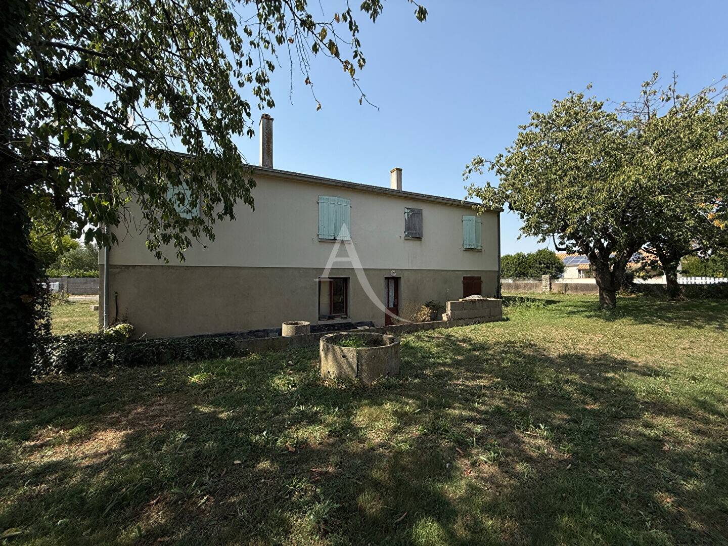 Maison à vendre, 200m², CHAMPAGNE LES MARAIS