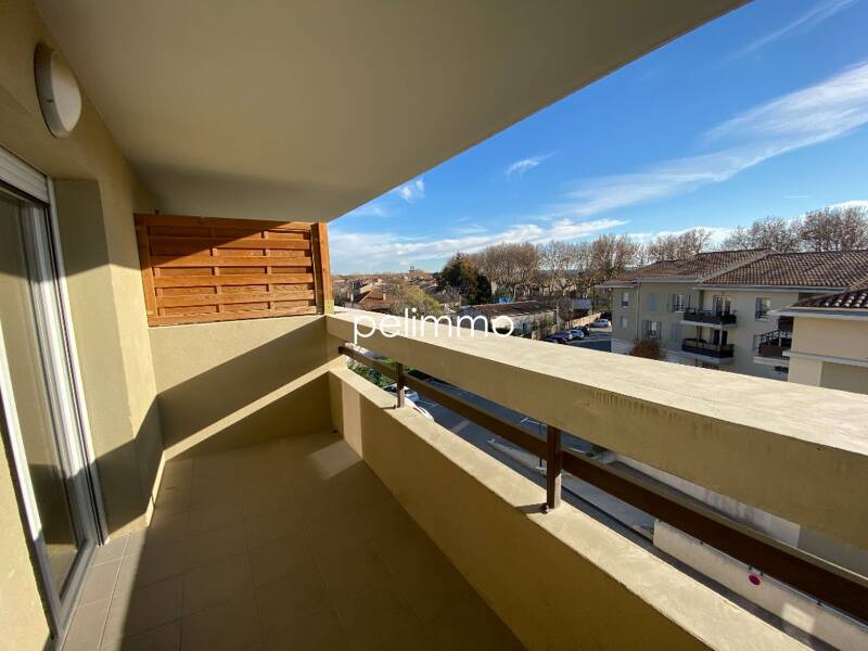 Maison à louer, 39m², PELISSANNE