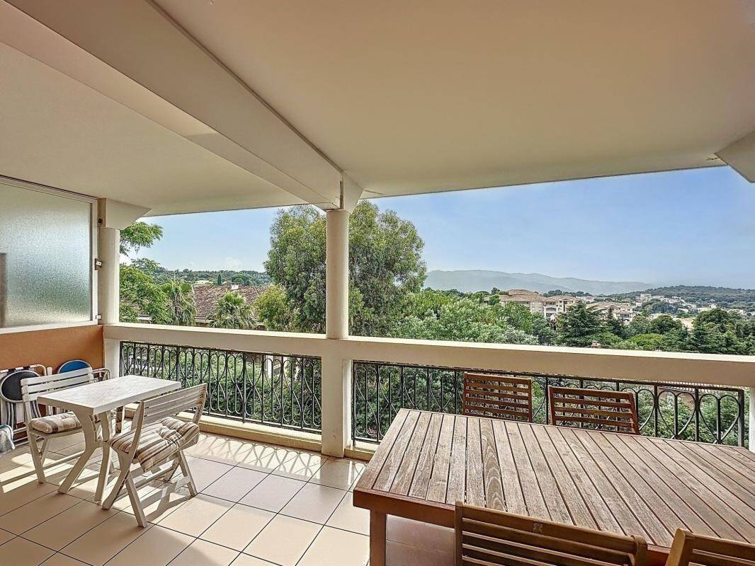 Maison à louer, 31m², CANNES
