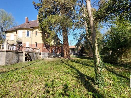 Demeure à vendre 377 000 € 7 pièces 4 chambres 224 m² 3 191 m² de terrain Saint-Just-en-Chaussée 60130