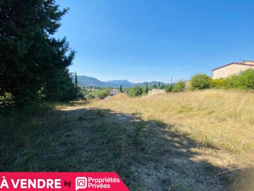Terrain constructible à vendre 90 000 € 1 185 m² de terrain Le Brusquet 04420