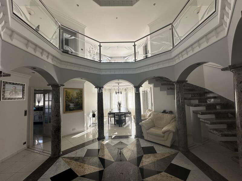 Maison à vendre, 383m², GOLBEY