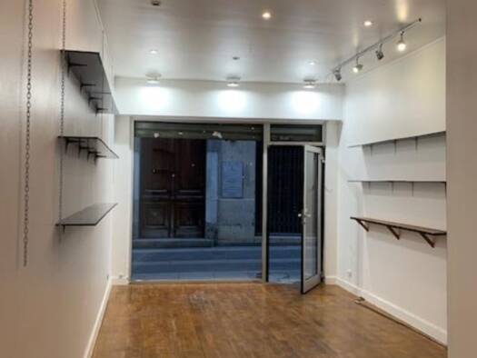 Local commercial à louer 450 € 40 m² de surface de vente Allées Paul Riquet Béziers 34500