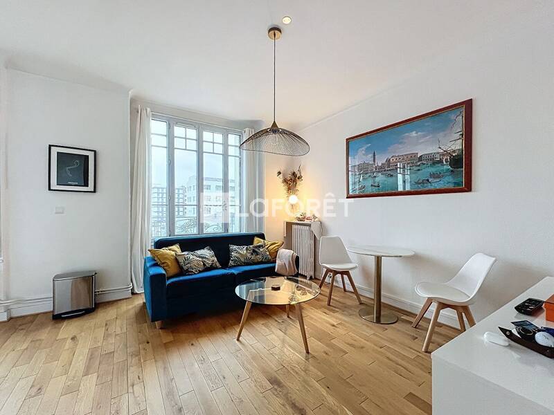 Maison à louer, 34m², COURBEVOIE