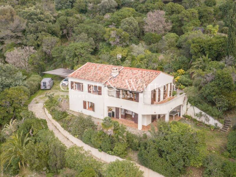 Maison à vendre, 170m², LA CROIX VALMER