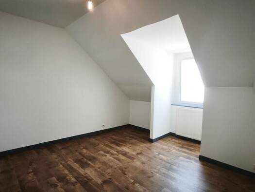 Appartement à vendre 89 900 € 2 pièces 1 chambre 53,79 m² Étage 2/2 Ouest Carhaix-Plouguer 29270