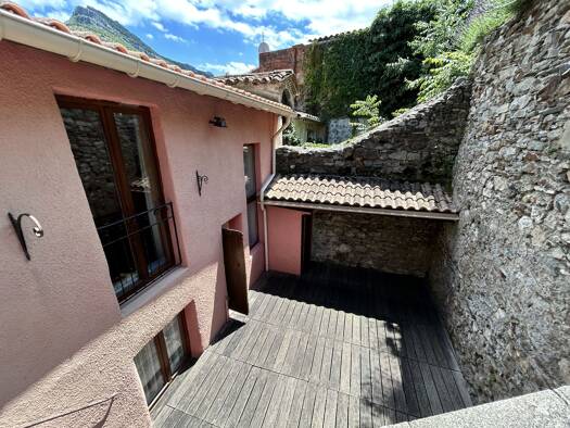 Immeuble à vendre 230 000 € 202 m² Sumène 30440
