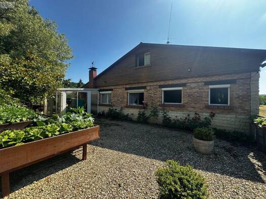 Maison en viager Bouquet 45 000 € 4 pièces 3 chambres 113 m² 3 000 m² de terrain Villevallier 89330