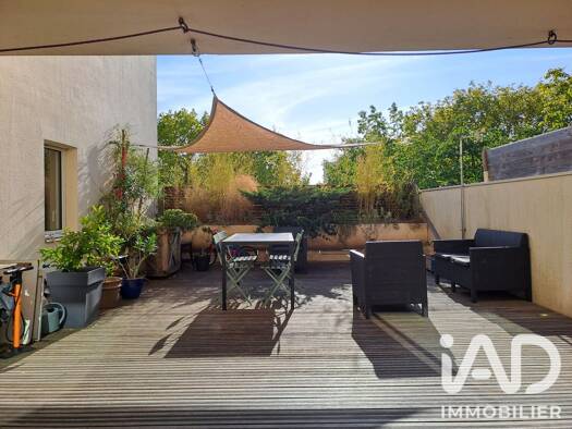 Appartement à vendre 229 000 € 4 pièces 2 chambres 82 m² Étage 1/3 La Roseraie Angers 49000