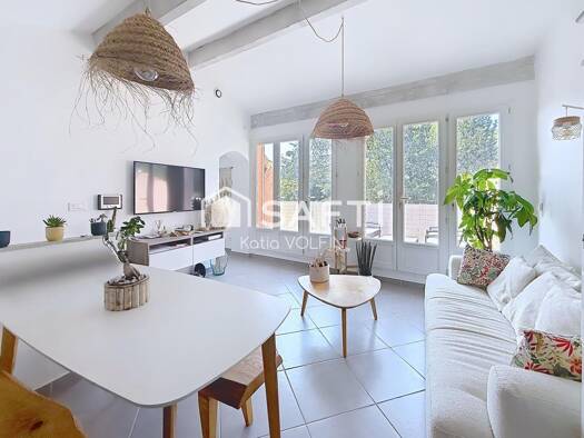 Appartement à vendre 255 000 € 3 pièces 1 chambre 50 m² Étage 1/2 La Bouilladisse 13720