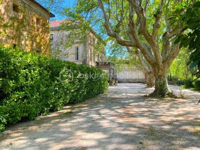 Château à vendre 2 940 000 € 15 pièces 15 chambres 770 m² 300 000 m² de terrain Gres de Tousilles Bollène 84500