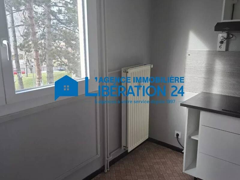 Maison à louer, 33m², FIRMINY