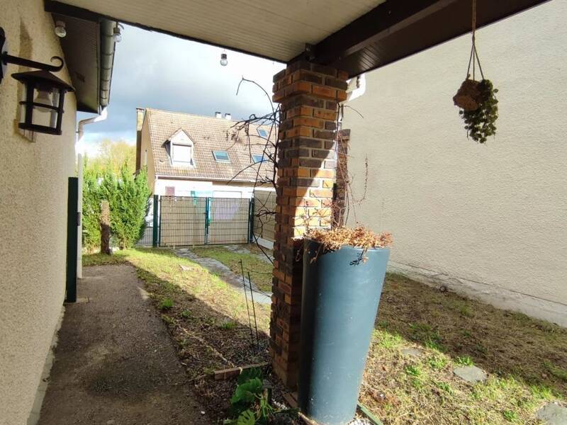 Maison à louer, 104m², EPONE