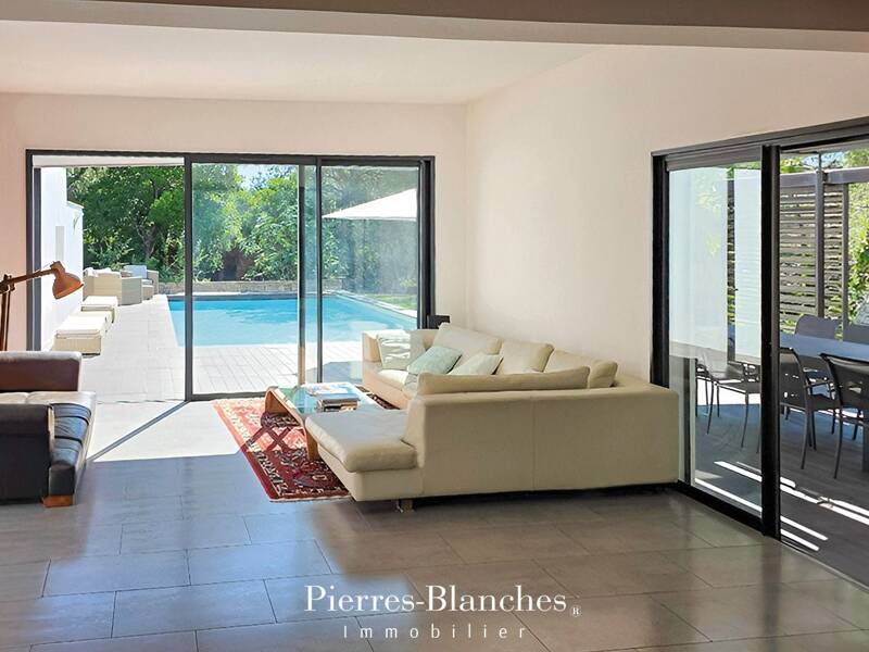 Maison à vendre, 197m², NIMES