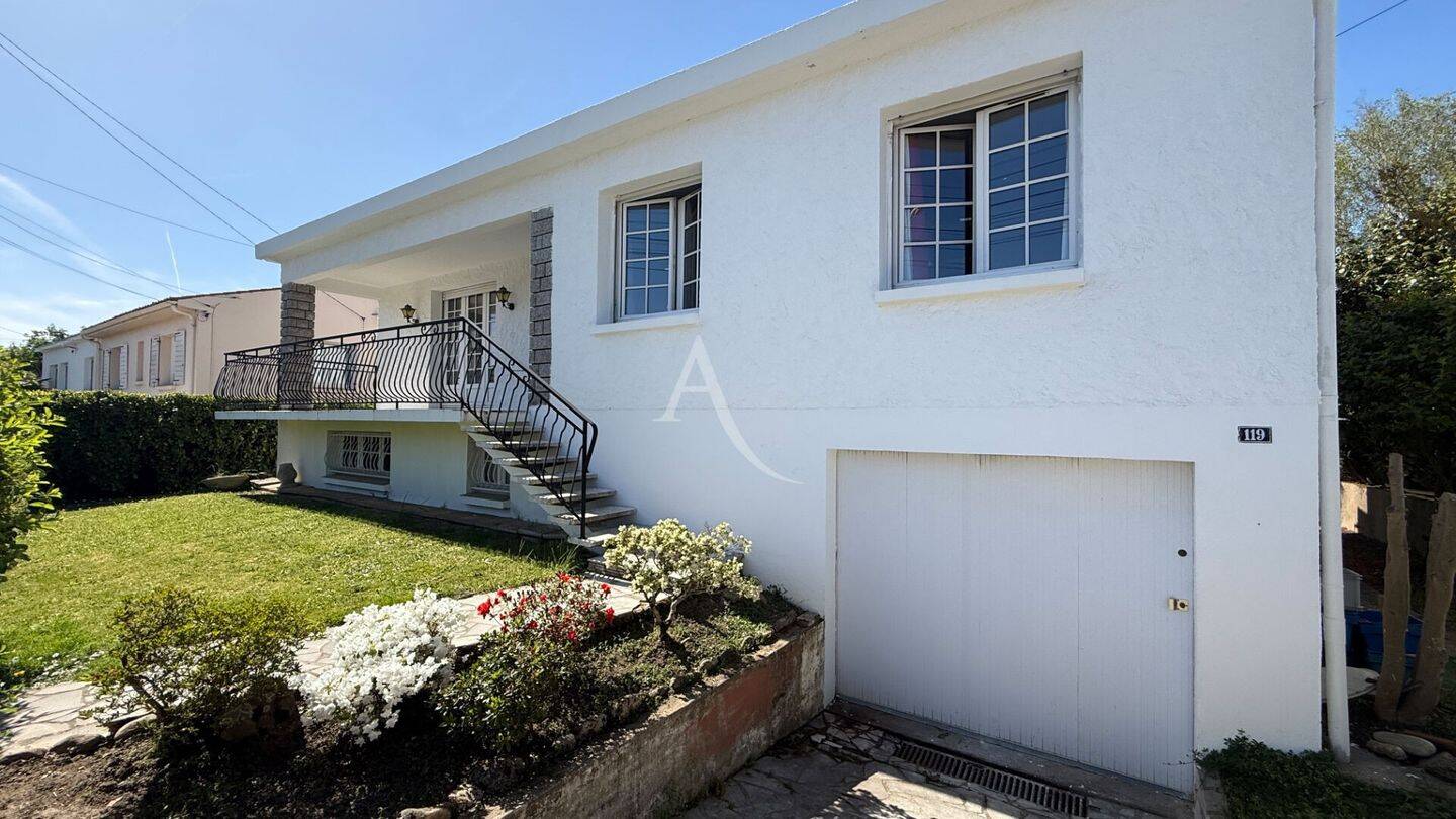 Maison à vendre, 177m², LA ROCHE SUR YON