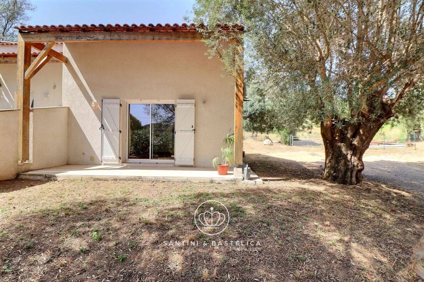 Maison à louer, 44m², AJACCIO