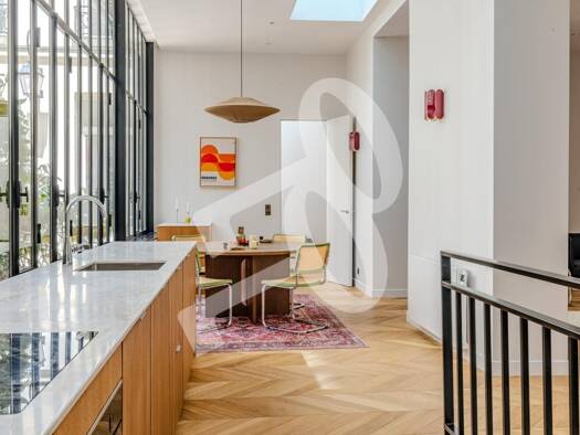 Appartement à vendre 1 768 000 € 4 pièces 2 chambres 126 m² RDC/4 Les Halles Paris 1er arrondissement 75001