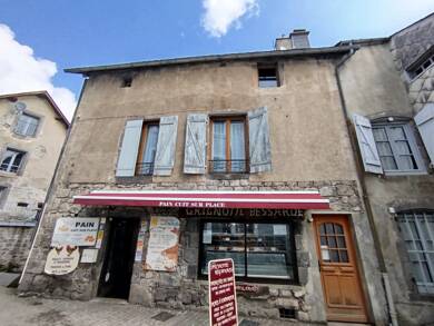 Immeuble à vendre 318 000 € 160 m² Besse-et-Saint-Anastaise 63610
