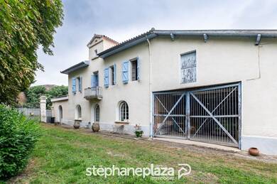 Maison à vendre 535 000 € 6 pièces 4 chambres 272 m² 4 680 m² de terrain Montbartier 82700